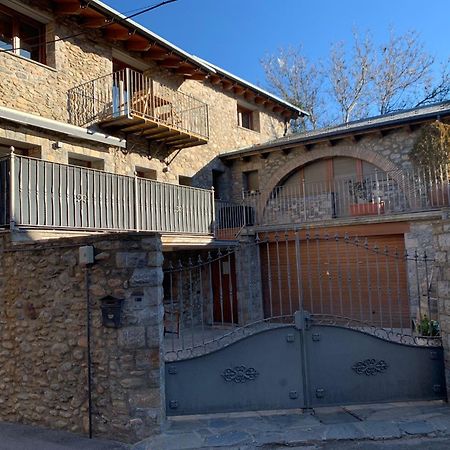 Apartaments Cal Bertran Bellver De Cerdanya Eksteriør billede